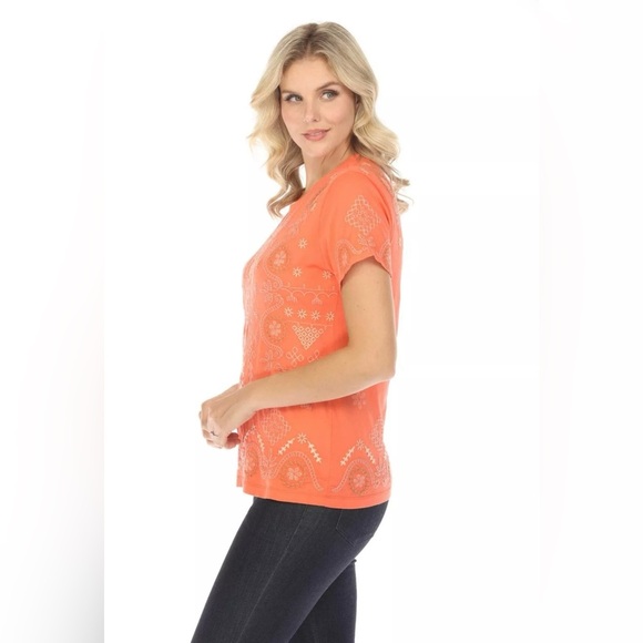 Johnny Was JWLA Faye Crew Neck Tee Size Small in Living Coral Boho Chic - Picture 10 of 12